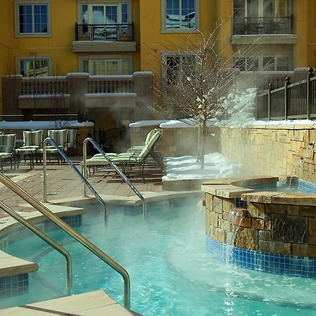 Legendary Lodging At The Ritz Vail Instalações foto