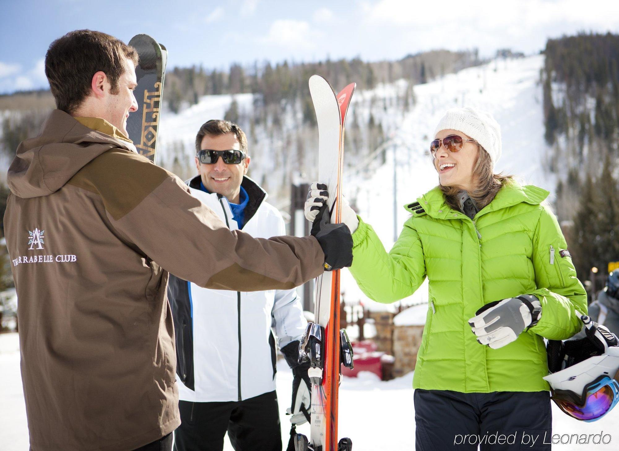 Legendary Lodging At The Ritz Vail Exterior foto